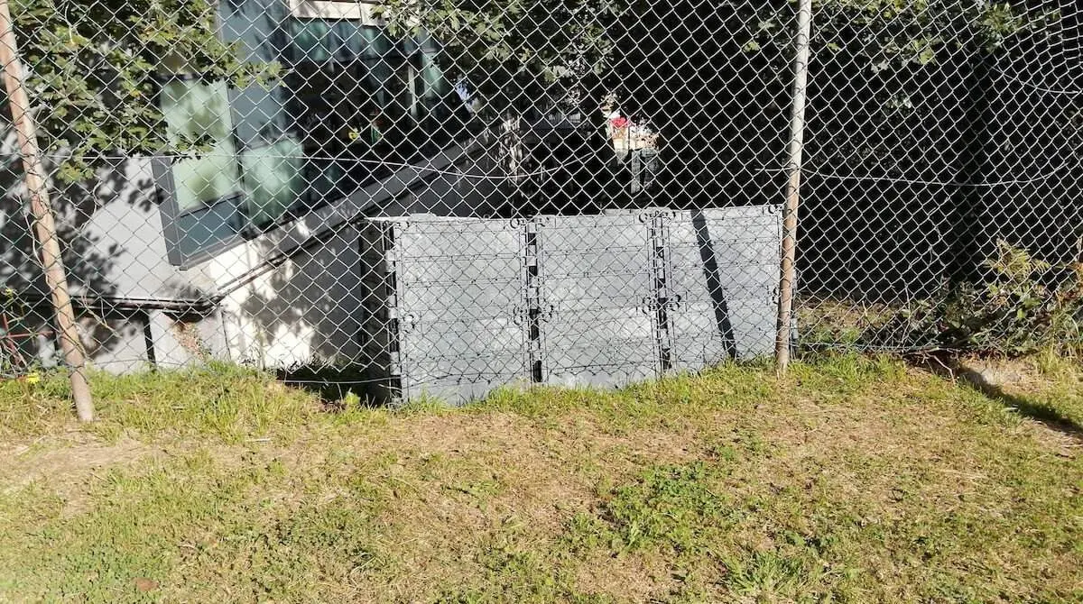 Se han instalado dos máquinas compostadoras en cada centro educativo