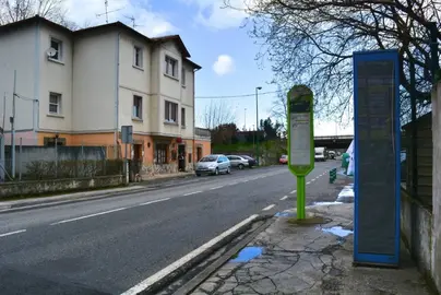 Las actuales paradas se encuentran en situación muy precaria