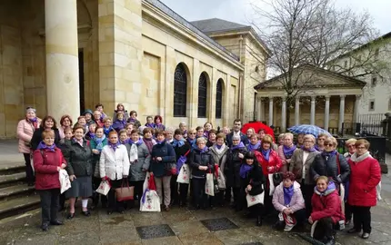 Las mujeres visitaron la Casa de Juntas