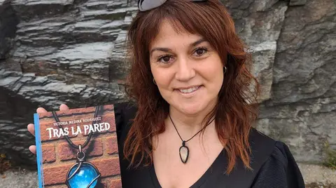 victoria-medina-tras-la-pared