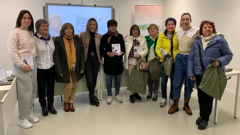 Mujeres voluntarias. Campaña Mujer y Comercio