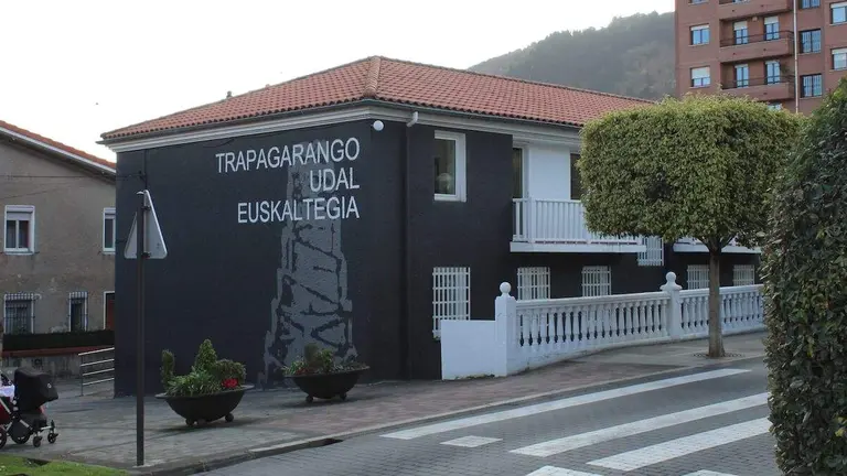 becas-euskera-trapagaran