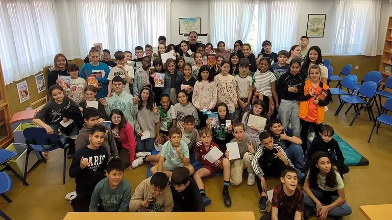 visita-tomas-medina-alumnos-trapagaran