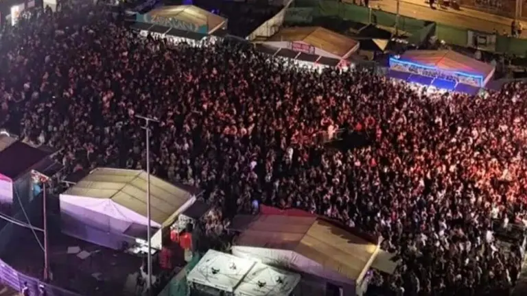 txosnas en las fiestas de trapagaran